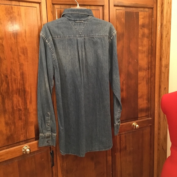 Man’s long sleeve denim shirt - Picture 2 of 3